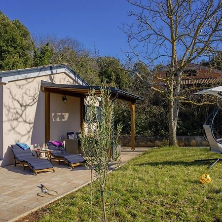 Modean In Pula - Haus Fuer 2-3 Personen 빌라 외부 사진